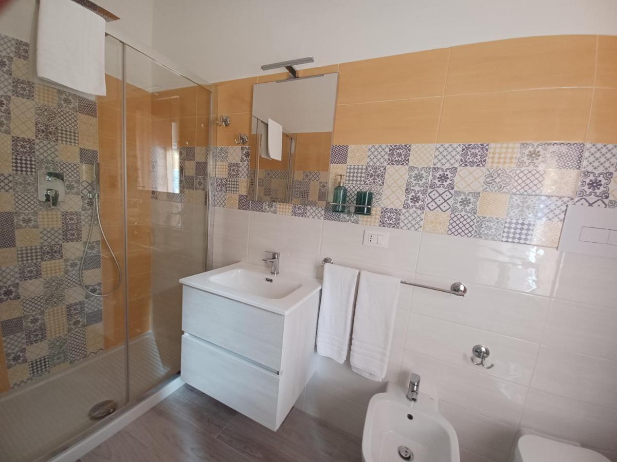 Bed and Breakfast due stanzulelle Salerno Esterno foto