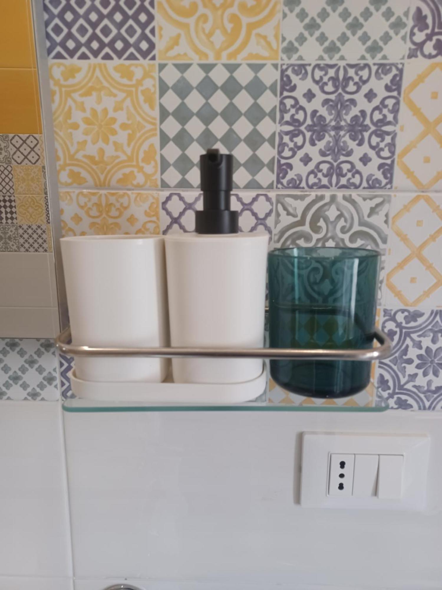 Bed and Breakfast due stanzulelle Salerno Esterno foto